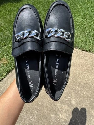 Mocasines ANNE KLEIN-Iflex negros gruesos con detalles de cadena para mujer talla 9 nuevos sin ningún Foto 1 de 4