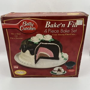 Betty Crocker 4 Piece Bake 'n Fill Set Complete Cake Making Set New Open Box - Bild 1 von 5