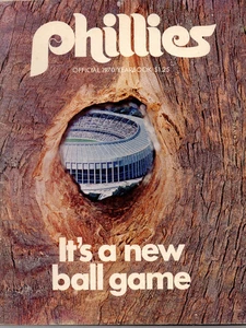 1970 Philadelphia Phillies Yearbook Tim McCarver Jim Bunning Deron Johnson - Picture 1 of 6