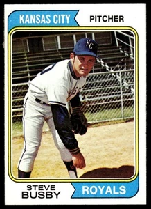 1974 Topps #365 Steve Busby Kansas City Royals béisbol - Imagen 1 de 2