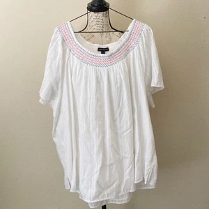 Lane Bryant Americana Classic Crew Neck Smocked Top 26/28 NWT - Picture 1 of 6
