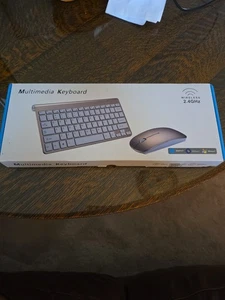 Multimedia Keyboard Wireless 2.4 Ghz - Picture 1 of 5