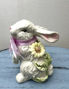 Vtg Sunflower Bunny Rabbit 4" Figurine w/Pink Bow Easter Spring Decor Cottagcore - Imagen 1 de 5