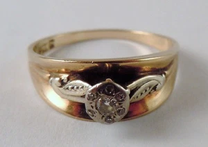 100% Genuine Vintage 9k Yellow Gold and 0.06 cts Natural Diamond Ring Sz 8.5 / R - Picture 1 of 8