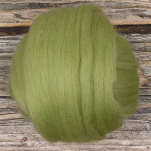 Corriedale Top (Dyed Sage) 100g Wool Roving Spinning Fibre Felting Green - Picture 1 of 2