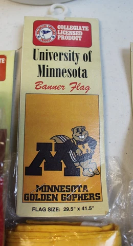 NOS LICENSED COLLEGIATE MINNESOTA GOLDEN GOPHERS BANNER FLAGS 41''X29.5''MANCAVE Cover