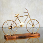 Figurines de collection table de vélo décoration art or antique statue en métal
