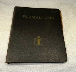 Carpeta de tractor International Farmall Cub con catálogo de piezas TC-37 - Imagen 1 de 8