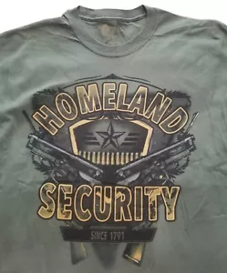 T-Shirt Biker Sicurezza Nazionale dal 1791 Stampa Grande Verde Oliva🥰 Spedizione Gratuita - Foto 1 di 7