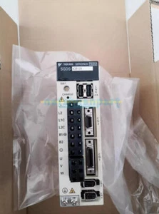 UN NUEVO Servo Driver Yaskawa SGDS-A3B12A SGDSA3B12A - Imagen 1 de 3