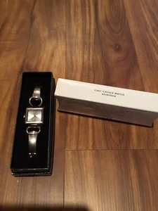 Reloj Avon Chic Choice, en caja - Imagen 1 de 1