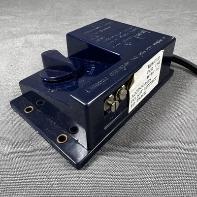 Transformador de tren hobby escala 390-J realista HO paquete de energía negro 120 voltios Foto 1 de 4