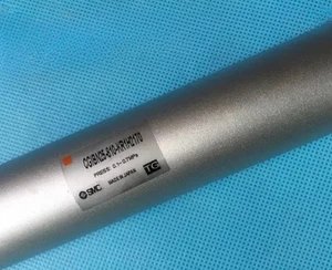 1pz Nuovo per Cilindro Robot CG1BN25-810-KR1H2170 - Foto 1 di 2