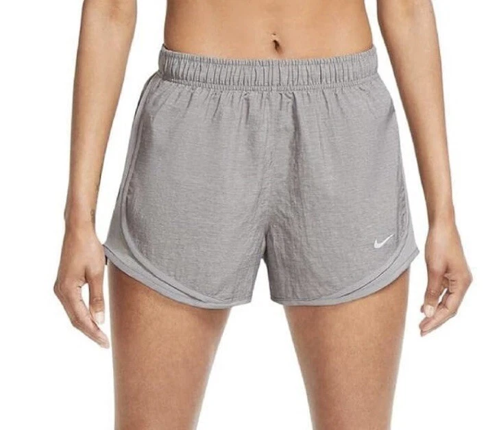 Pantalones Cortos de Correr Nike Tempo Dri-Fit Para Mujer, Gris Talla M Auténticos  Foto 1 de 2