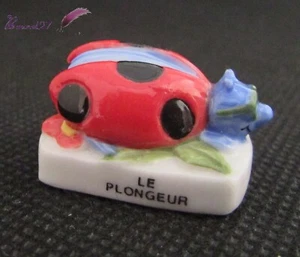 Fève Humour Les Coccinelles " Le Plongeur " Beetle #G16 - Imagen 1 de 3