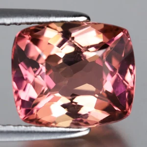 3,40 ct Grand aussehender Kissenschliff (10 x 8 mm) natürlicher Mosambik rosa Turmalin - Bild 1 von 2