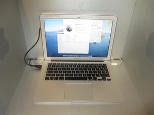  Apple MacBook Air 13" 2015 A1466 i7 2.2GHz 8GB RAM Spares Repair Laptop No SSD - Picture 1 of 19