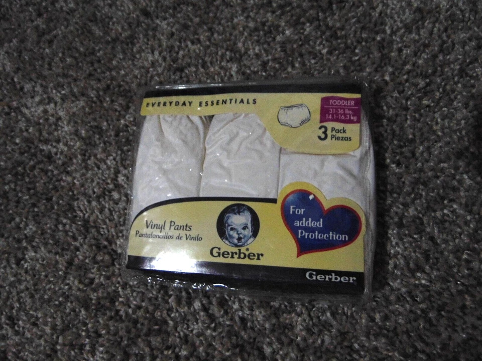 Paquete de 3 pantalones cortos de plástico de vinilo Gerber para niños pequeños cubiertas de pañales 31-36 libras Foto 1 de 4