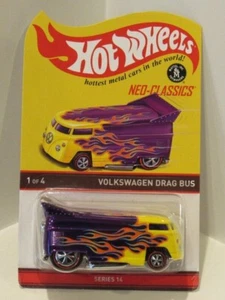 Autobús de arrastre Volkswagen Hot Wheels VW RLC/HWC Neo-Clásicos púrpura y amarillo Redline - Imagen 1 de 2
