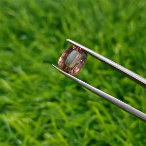 2.1 Carats Eye Clean Cusion Shape Briliant Cut Wenge Color Rare Axinite Gemstone - Picture 1 of 4