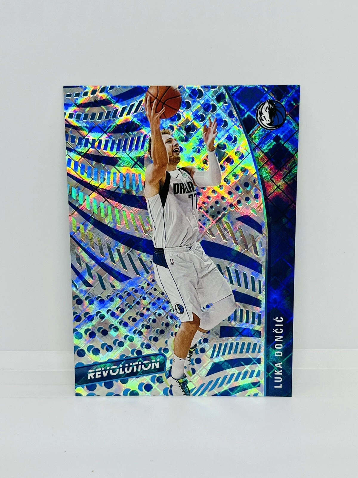 Luka doncic revolution 100シリ 直書きauto Luka doncic revolution 100シリ 直書きauto Luka doncic