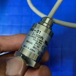 1pcs SMC PSE564-01 pressure sensor - Picture 1 of 4