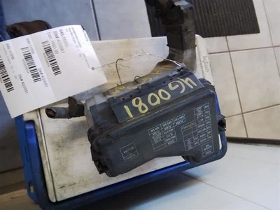 Fuse Box Engine Fits 00-06 SENTRA 9654 - Image 1 of 4