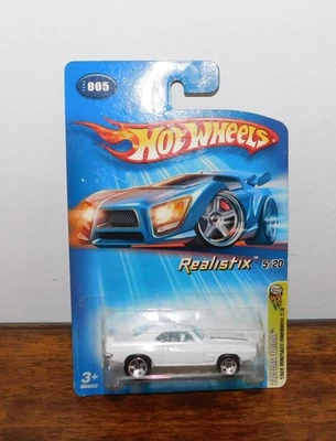 Hot Wheels 1969 Pontiac Firebird T/A, White 2005 First Editions Realistix 5/20 - Image 1 of 4