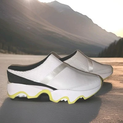 Sorel 女式 Kinetic Impact ll 骡子懒人运动鞋 9 码二手状况完好 130 美元 — 第 1/4 张图片