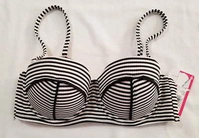New Women's Xhilaration Swimwear Push Up Underwire Bikini Swimsuit Top Size M - Image 1 of 2