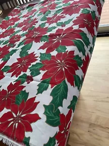 Vtg Wamsutta Christmas Holiday Fabric Red Poinsettia Gold Metallic Outline READ - Picture 1 of 6