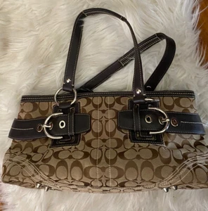 Bolso de Mano Coach Brown Jacquard con Cuero Firma Soho con Cremallera - Imagen 1 de 6