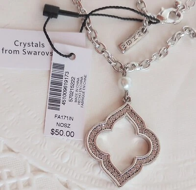 Colar de cristal White House Black Market WHBM Quatrefoil Swarovski $50 novo com etiquetas - Imagem 1 de 4