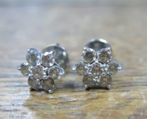 18k White Gold Round Natural Diamond Cluster Stud Earrings 3.1g 1ct - Picture 1 of 8