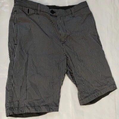 Shorts chino casual xadrez masculino Calvin Klein tamanho 30 - Imagem 1 de 4
