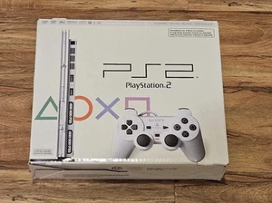 Sony PlayStation 2 PS2 Slim Satin Silver SCPH-77001 Caja Solo Con MANUALES - Imagen 1 de 19