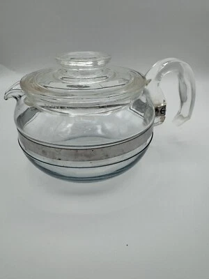 Pyrex "Flameware" 6 Cup Teapot & Lid 8336 / 8446 / 7756 - Good Condition - Image 1 of 4