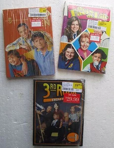 3 TV DVD Sets TWO AND A HALF MEN (5th Season) FACTS OF LIFE (1st/2nd) 3RD ROCK 1 - Picture 1 of 2