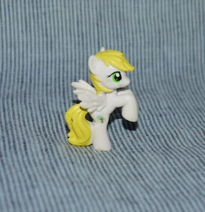 ~*Breezie Flora #1*~ G4 Friendship is Magic Blind Bag Wave 15 My Little Pony - Bild 1 von 1