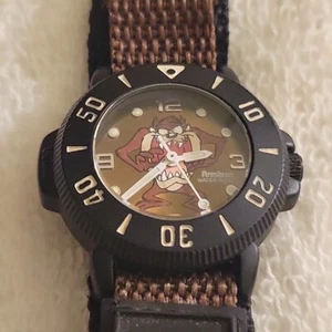 Tasmanian Devil 1998 Watch Warner Bros Looney Tunes Quartz TAZ Vintage Rare Hook - Picture 1 of 3
