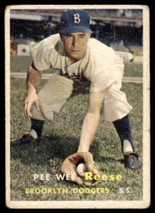 1957 Topps Pee Wee Reese #30 VG