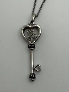 Jane Seymour JWBR Sterling Silver Diamond Open Hearts Key Pendant Necklace - Picture 1 of 13