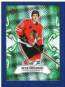 2024-25 Upper Deck Ice Emerald Green #40 Kevin Korchinski Blackhawks - Picture 1 of 2
