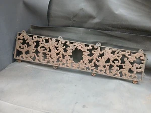 Vintage Gartenbank Engel Cherub Design rustikal Gusseisen außen  - Bild 1 von 19