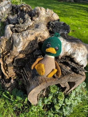 Madlys Deko-Erpel Ente gehäkelt | Amigurumi Unikat | Handmade Tierfigur - Bild 1 von 4