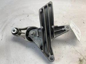 11 12 13 14 15 16 17 18 Smart ForTwo Transmission Mount OEM B - Picture 1 of 12