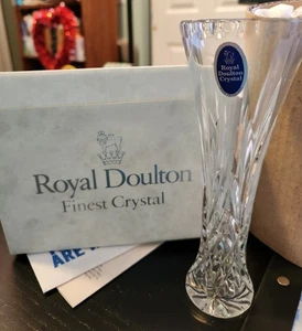 Royal Doulton feinste Kristallknospenvase 7" hoch - Bild 1 von 2
