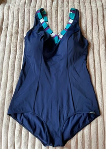 Sunmarin ~ Badeanzug ~ Größe 54B ~ Softcups ~ ungetragen (105_R) - Bild 1 von 3