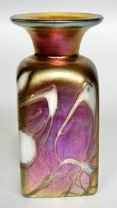 Robert Held, Small Iridescent Bud Vase - Picture 1 of 6