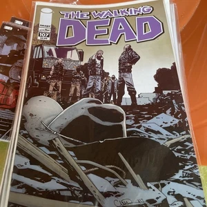 Walking Dead #107-109-121 (2014-13-) Serie) Image Comics 'Kirkman' - Foto 1 di 8